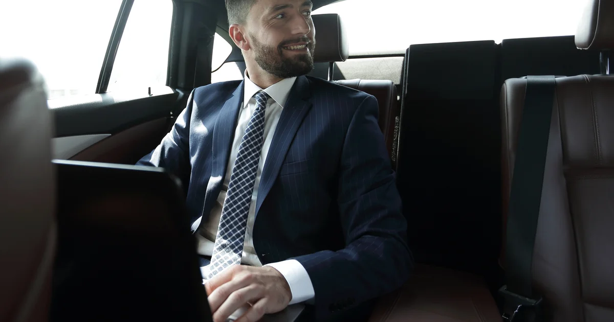 South Beach vs Miami Beach vs Mid-Beach: Which Area Should You Choose?